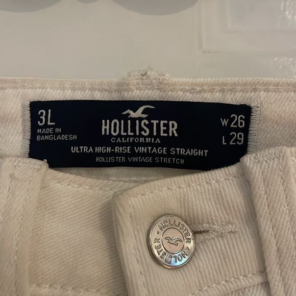 White Hollister Jeans - Picture 2 of 3